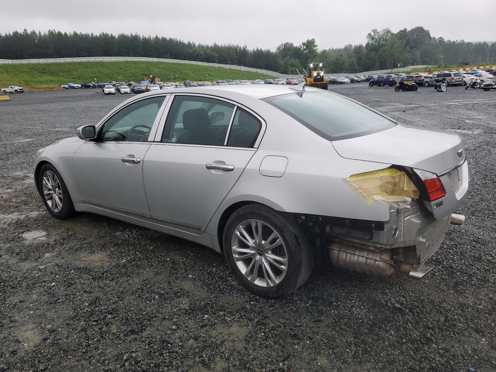 KMHGC4DF1BU128833 2011 Hyundai Genesis 4.6L