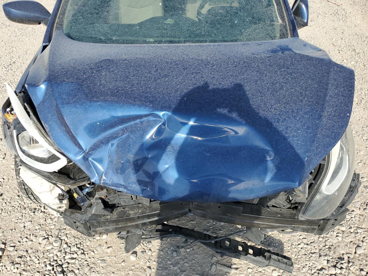 2016 Hyundai Elantra - Image 13