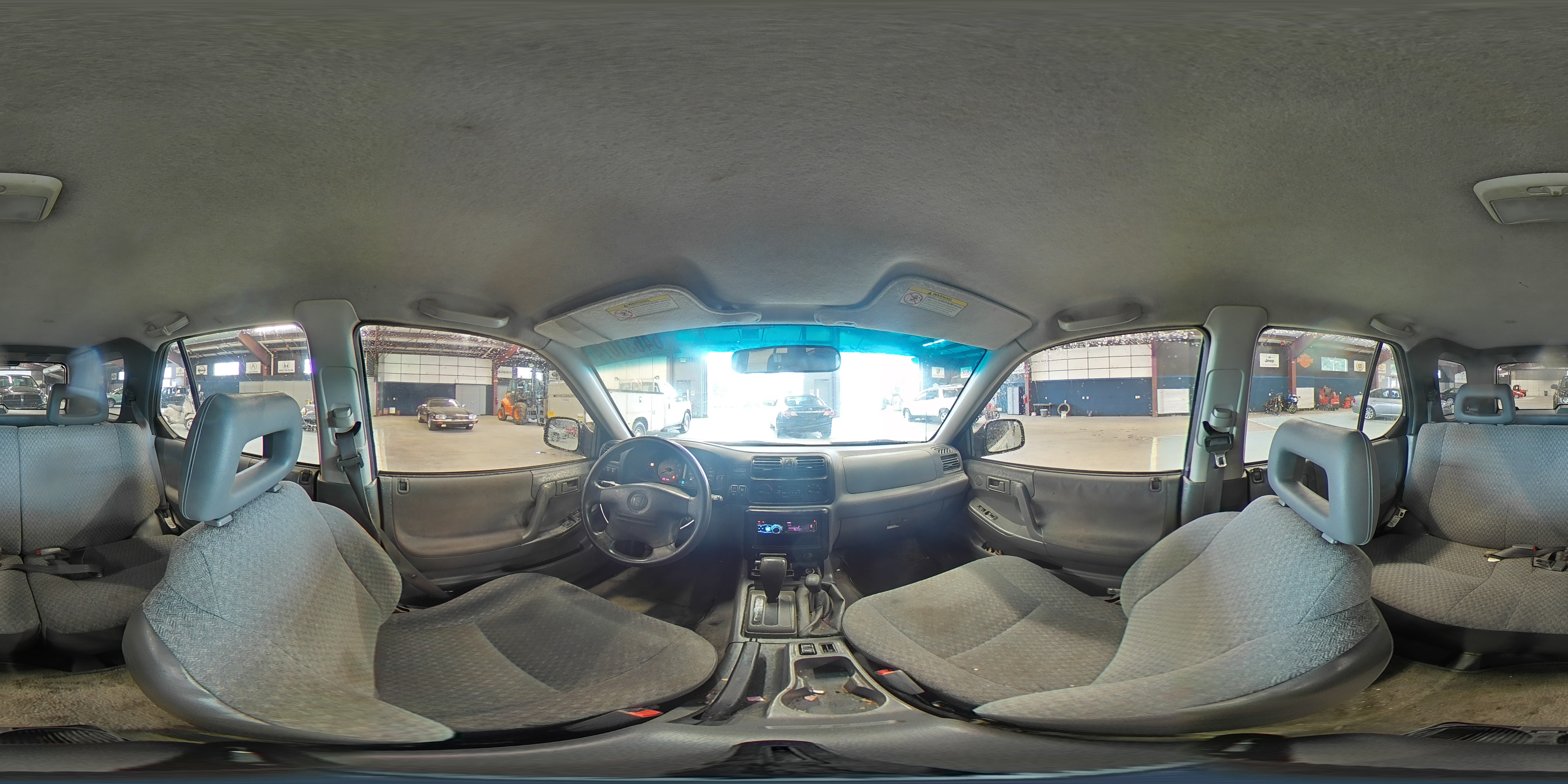 1998 Honda Passport Ex VIN: 4S6CM58W9W4409805 Lot: 64631074