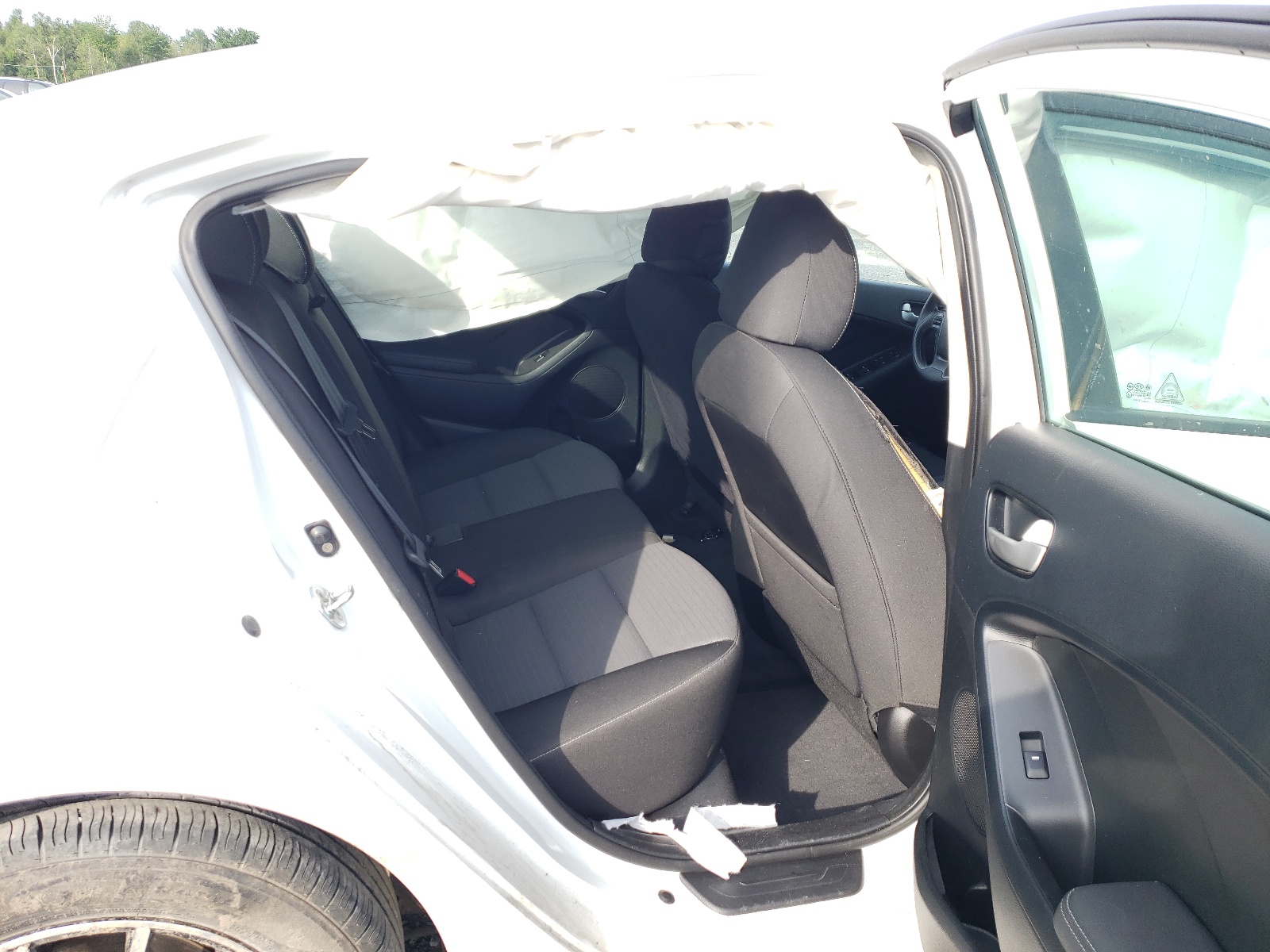 3KPFL4A77HE072594 2017 Kia Forte Lx