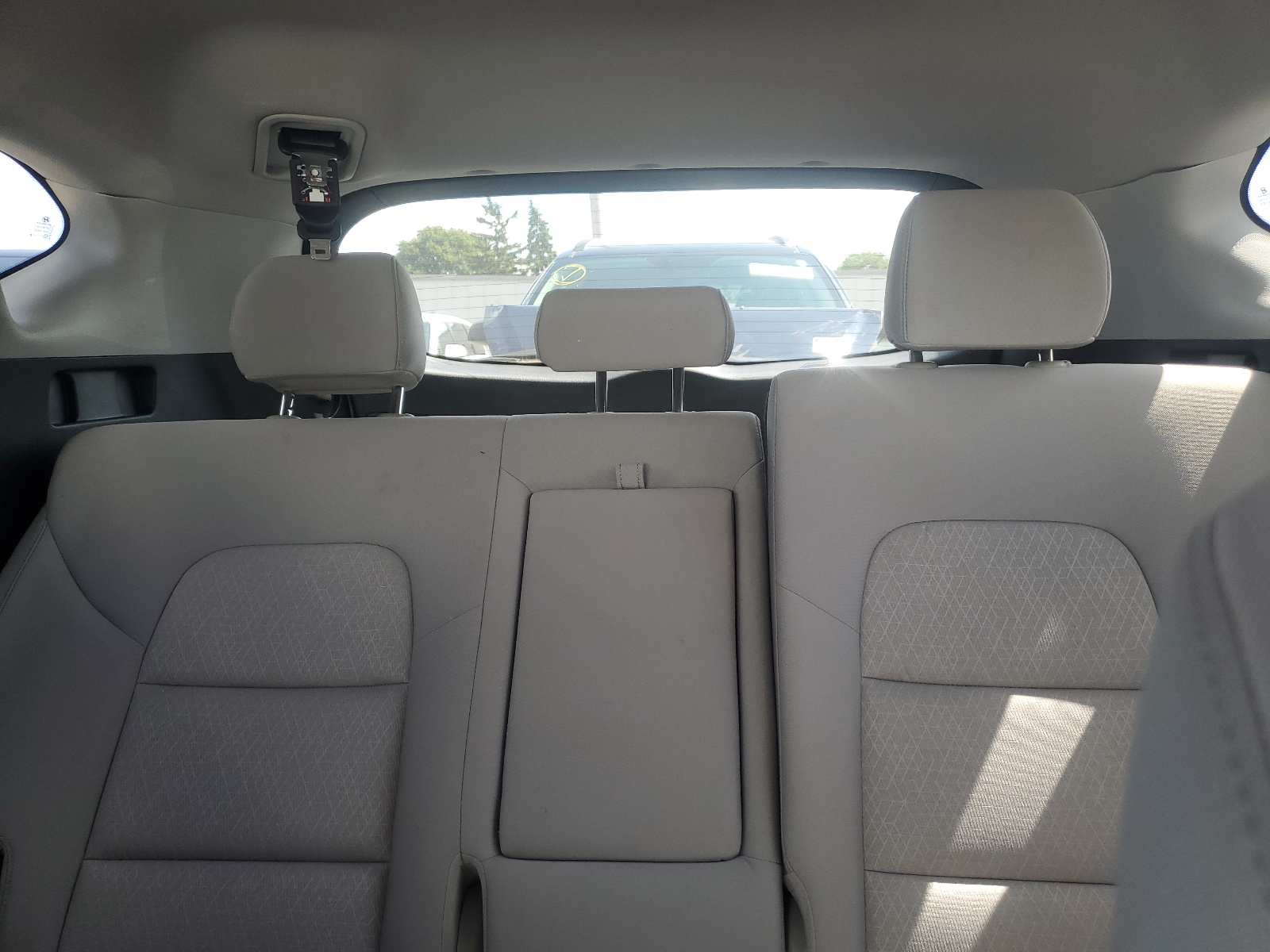 KM8J2CA43JU684386 2018 Hyundai Tucson Se