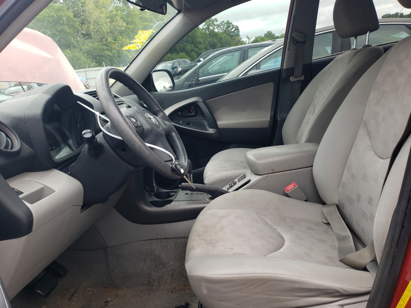 2T3ZF4DV3CW125996 2012 Toyota Rav4