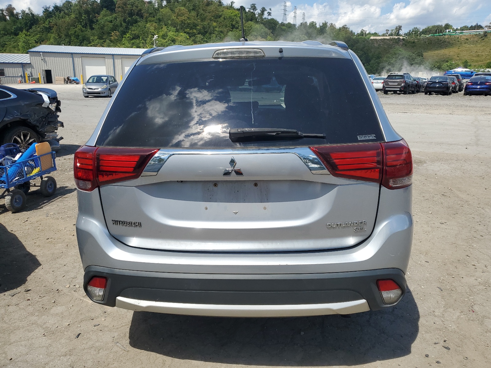 JA4AZ3A37GZ009704 2016 Mitsubishi Outlander Se