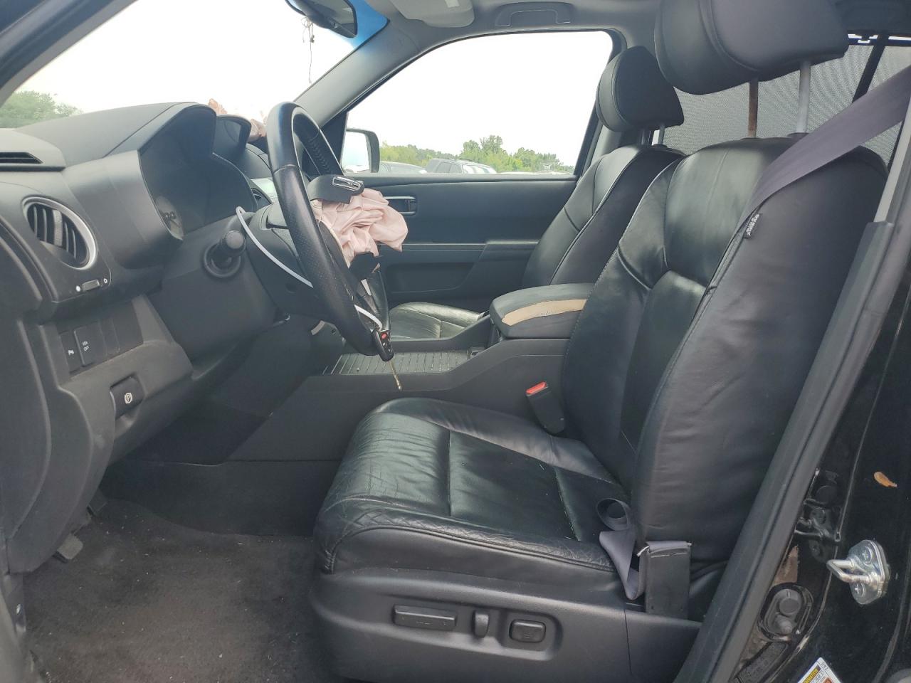 2011 Honda Pilot Touring VIN: 5FNYF4H98BB056915 Lot: 63403934