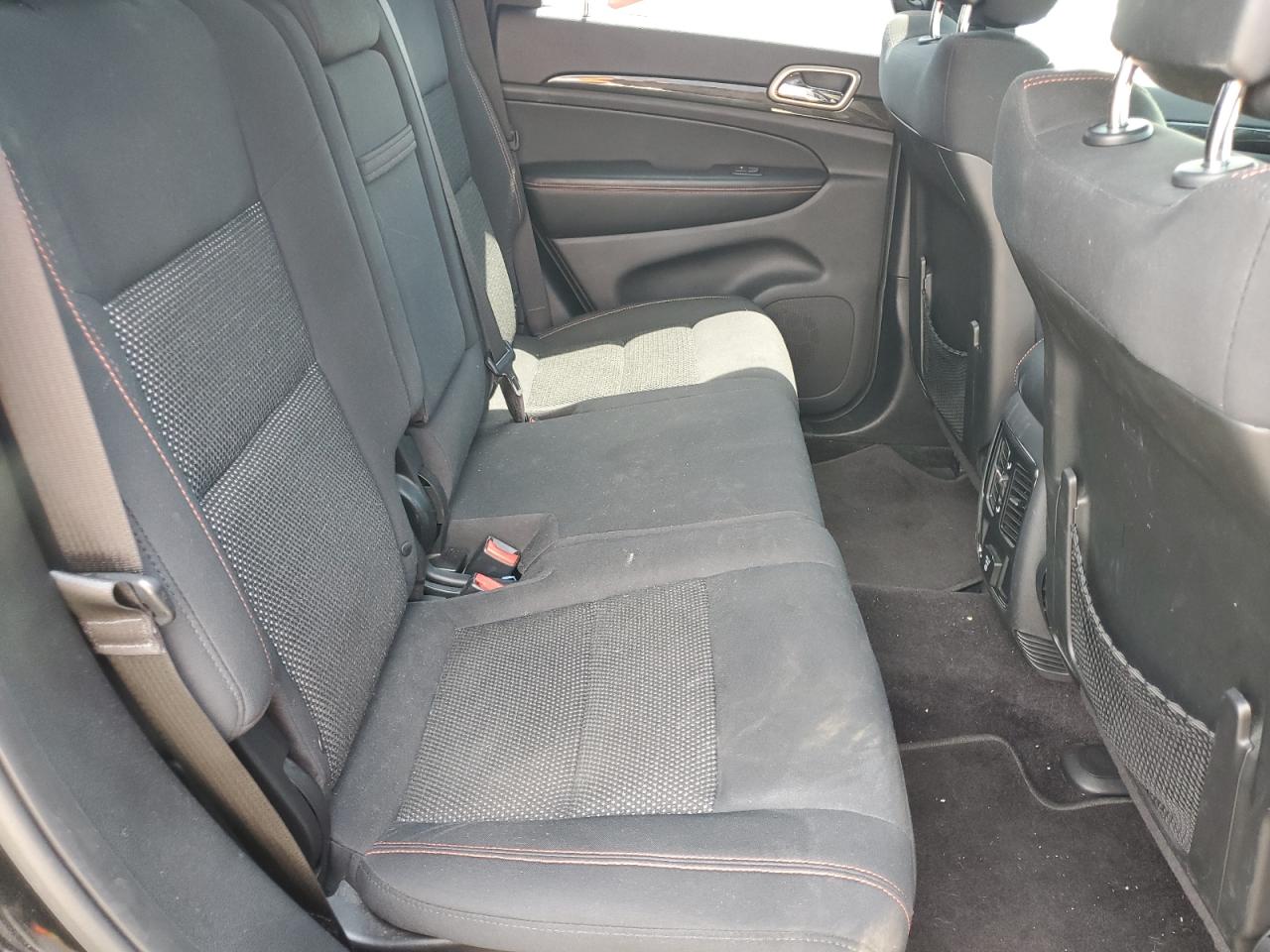 2017 Jeep Grand Cherokee Laredo VIN: 1C4RJEAG2HC696545 Lot: 62892264