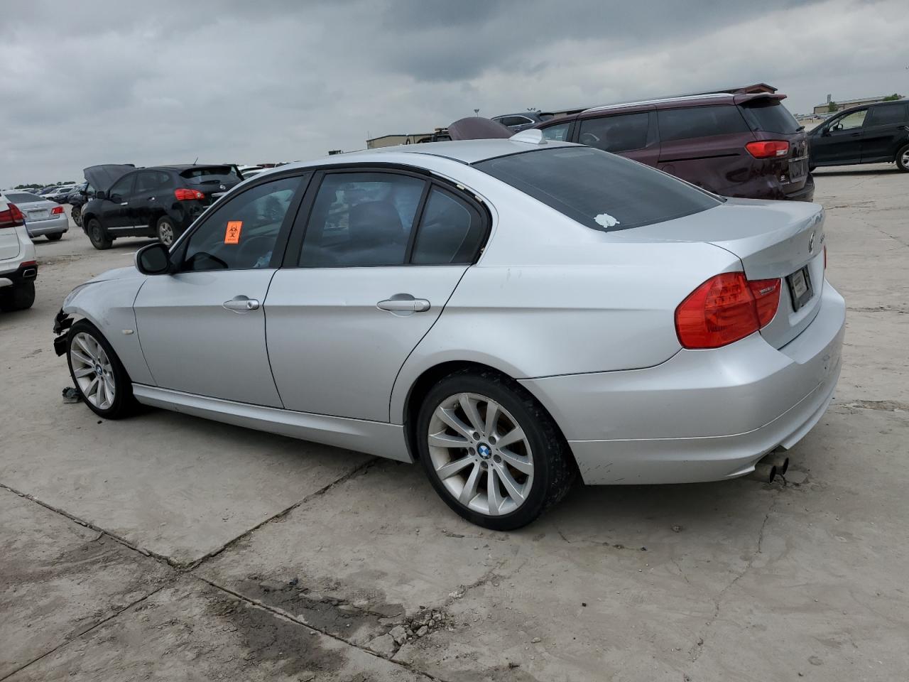 2011 BMW 328 I VIN: WBAPH7G57BNN06977 Lot: 64804924