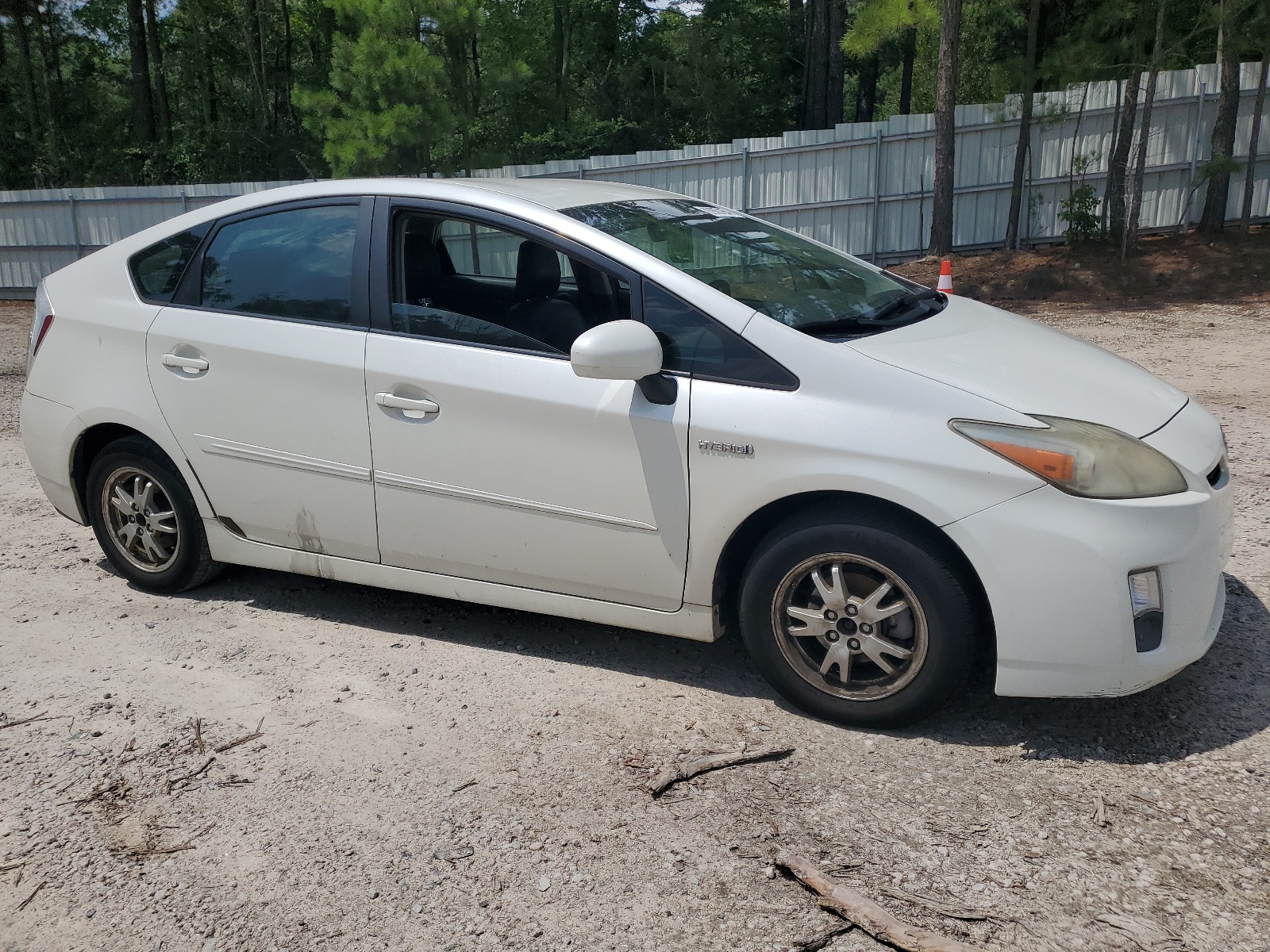 JTDKN3DU2B0267331 2011 Toyota Prius