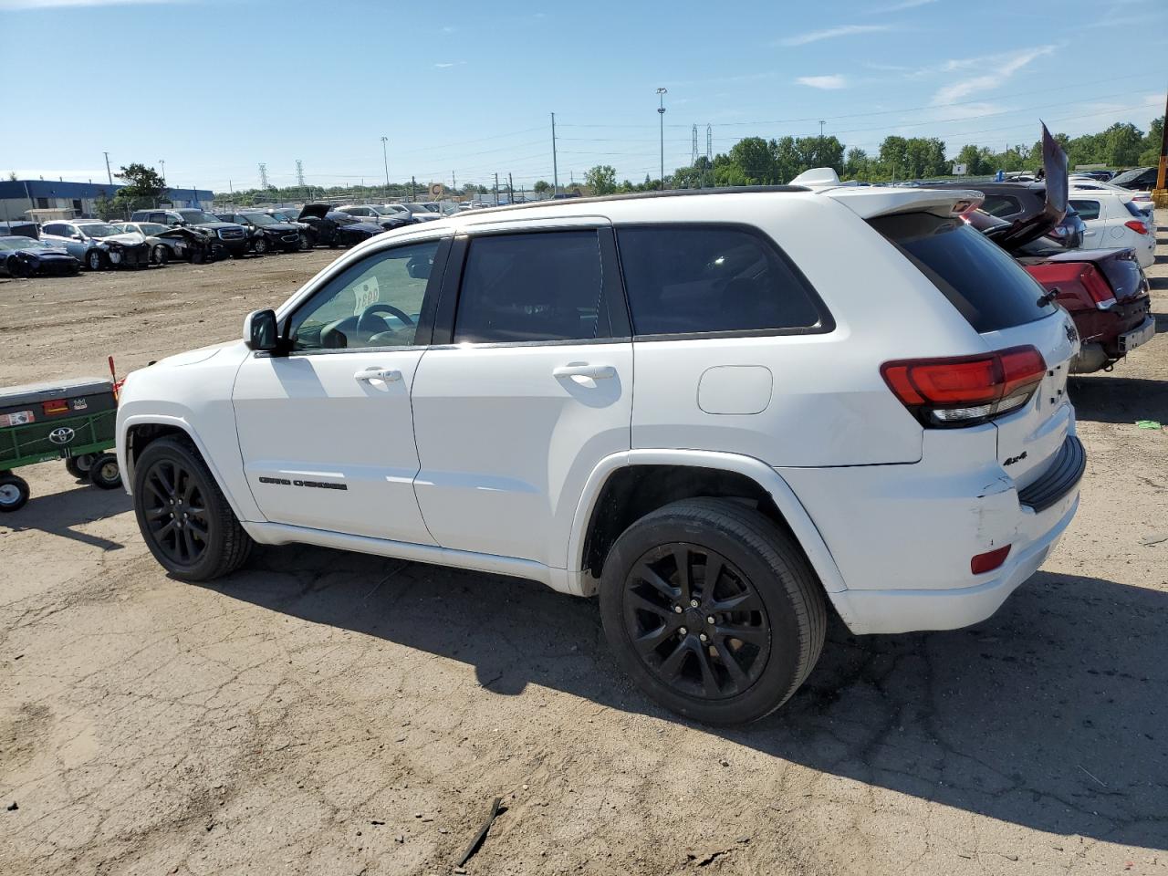 1C4RJFAG7KC562014 2019 JEEP GRAND CHEROKEE - Image 2