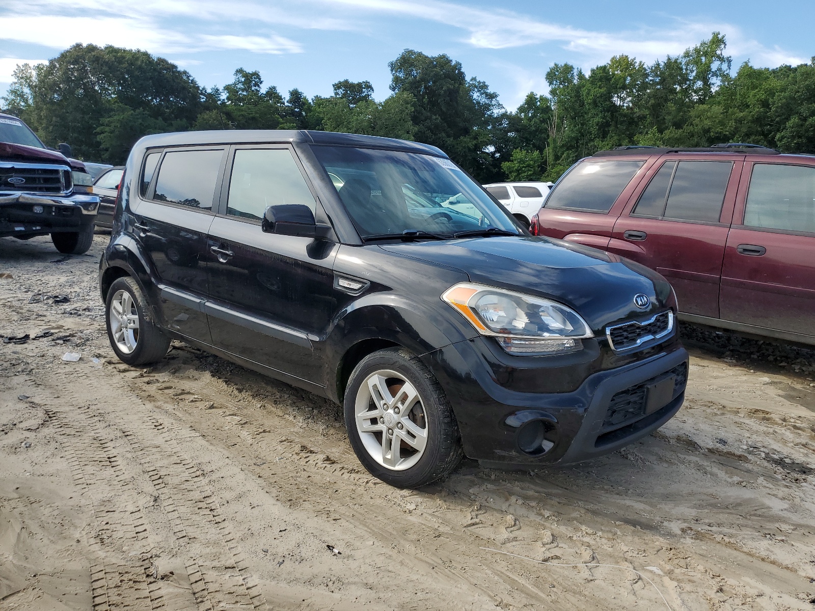 2012 Kia Soul vin: KNDJT2A50C7451796