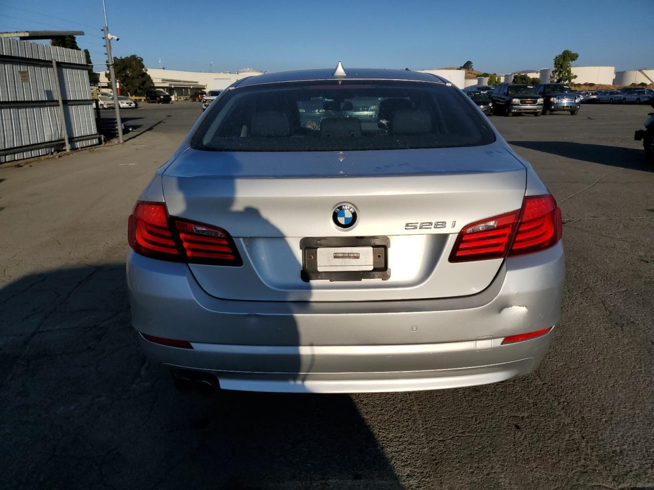 2011 BMW 528 I VIN: WBAFR1C55BC745628 Lot: 64807324