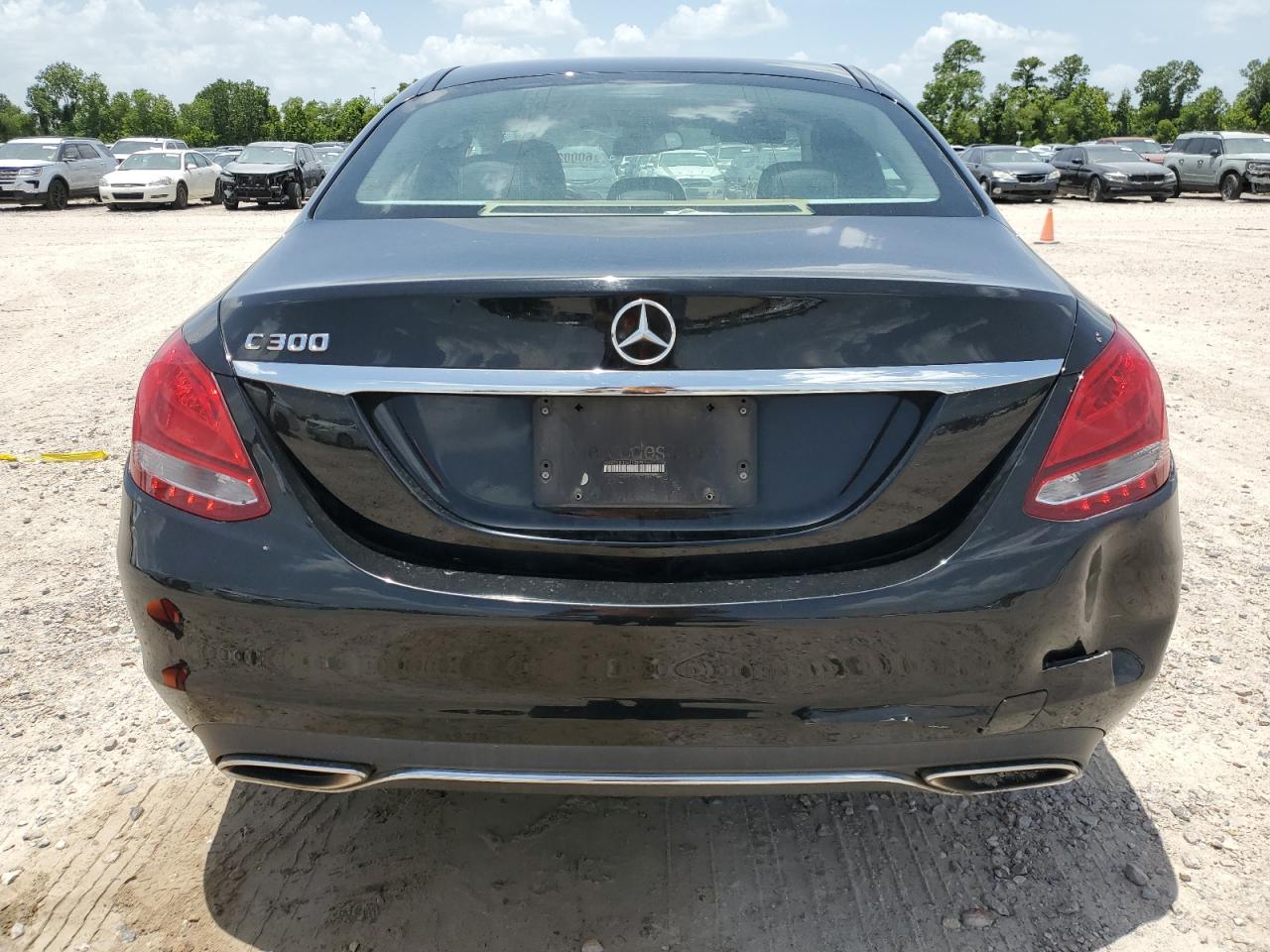 2016 Mercedes-Benz C 300 VIN: 55SWF4JB3GU143874 Lot: 60002944