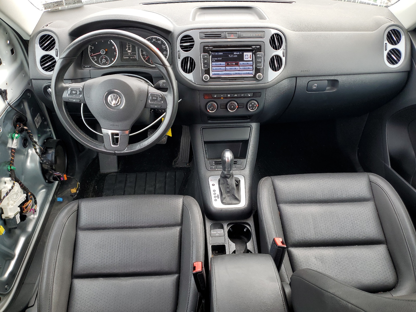 WVGBV7AX0FW584321 2015 Volkswagen Tiguan S