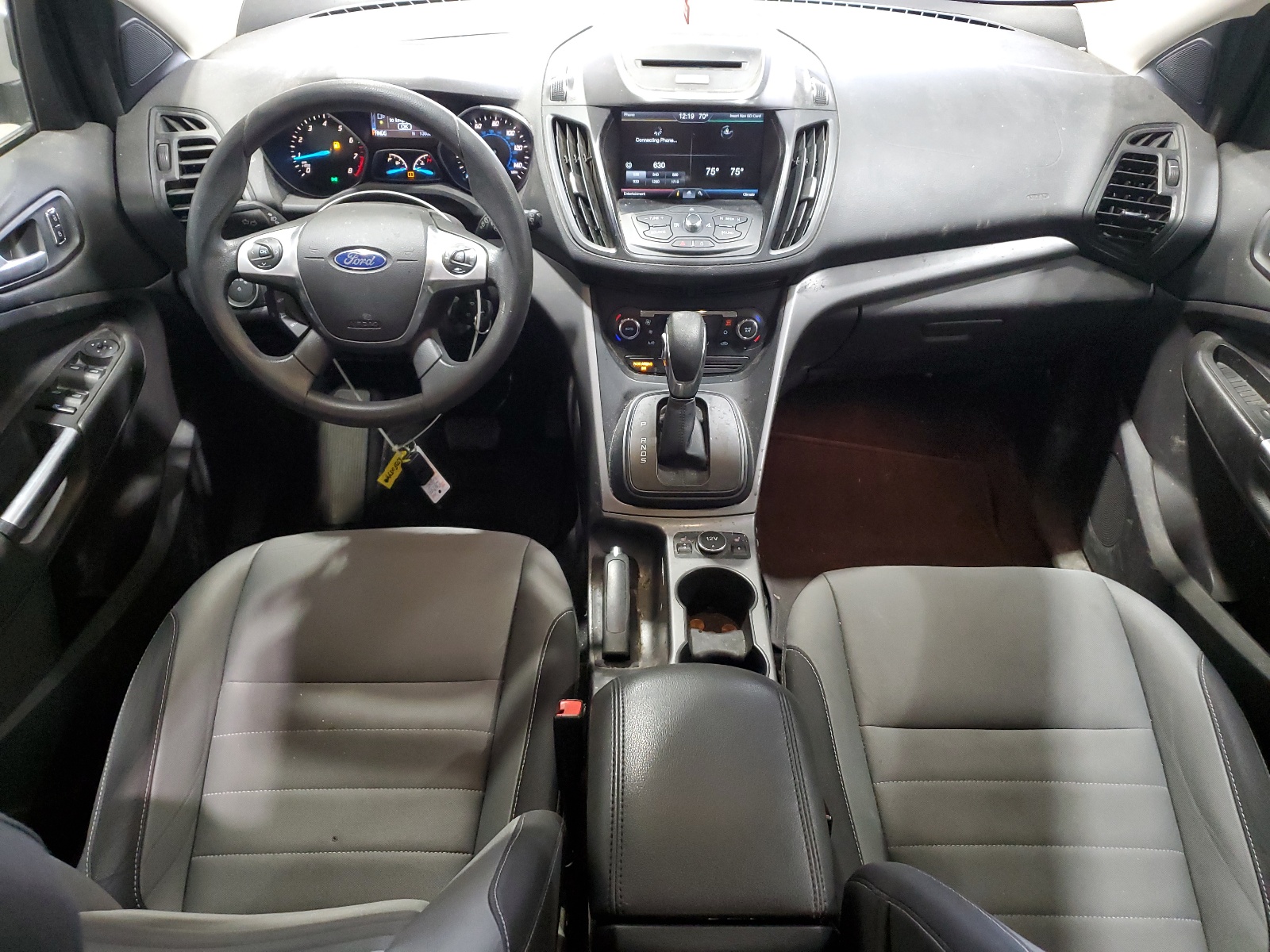 1FMCU9G92FUC70841 2015 Ford Escape Se