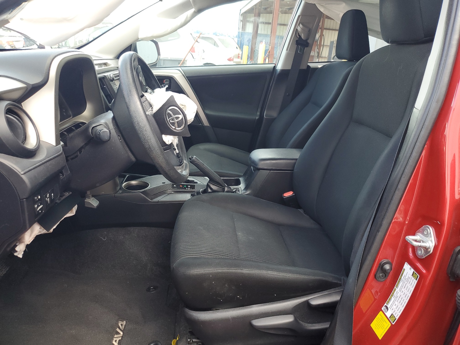 2T3ZFREV6EW088005 2014 Toyota Rav4 Le