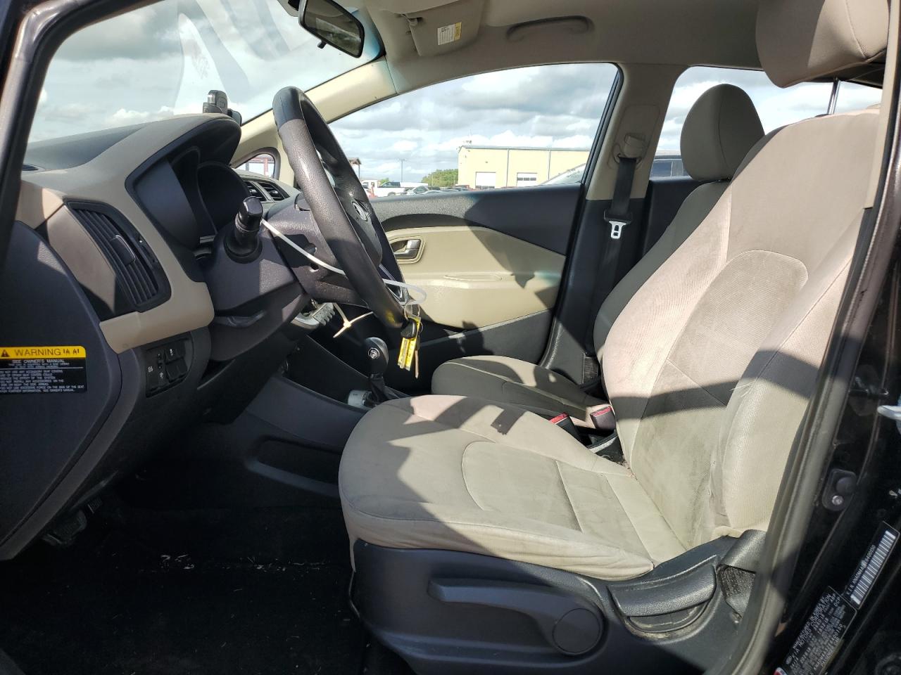 2014 Kia Rio - Image 7