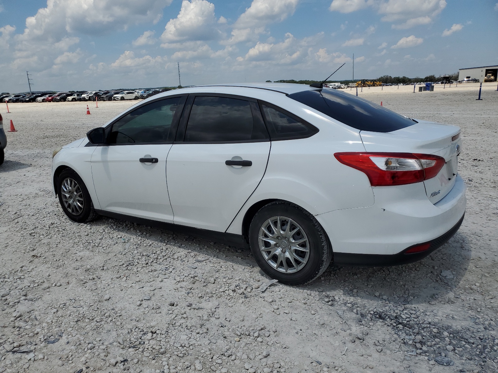 2014 Ford Focus S vin: 1FADP3E25EL168334