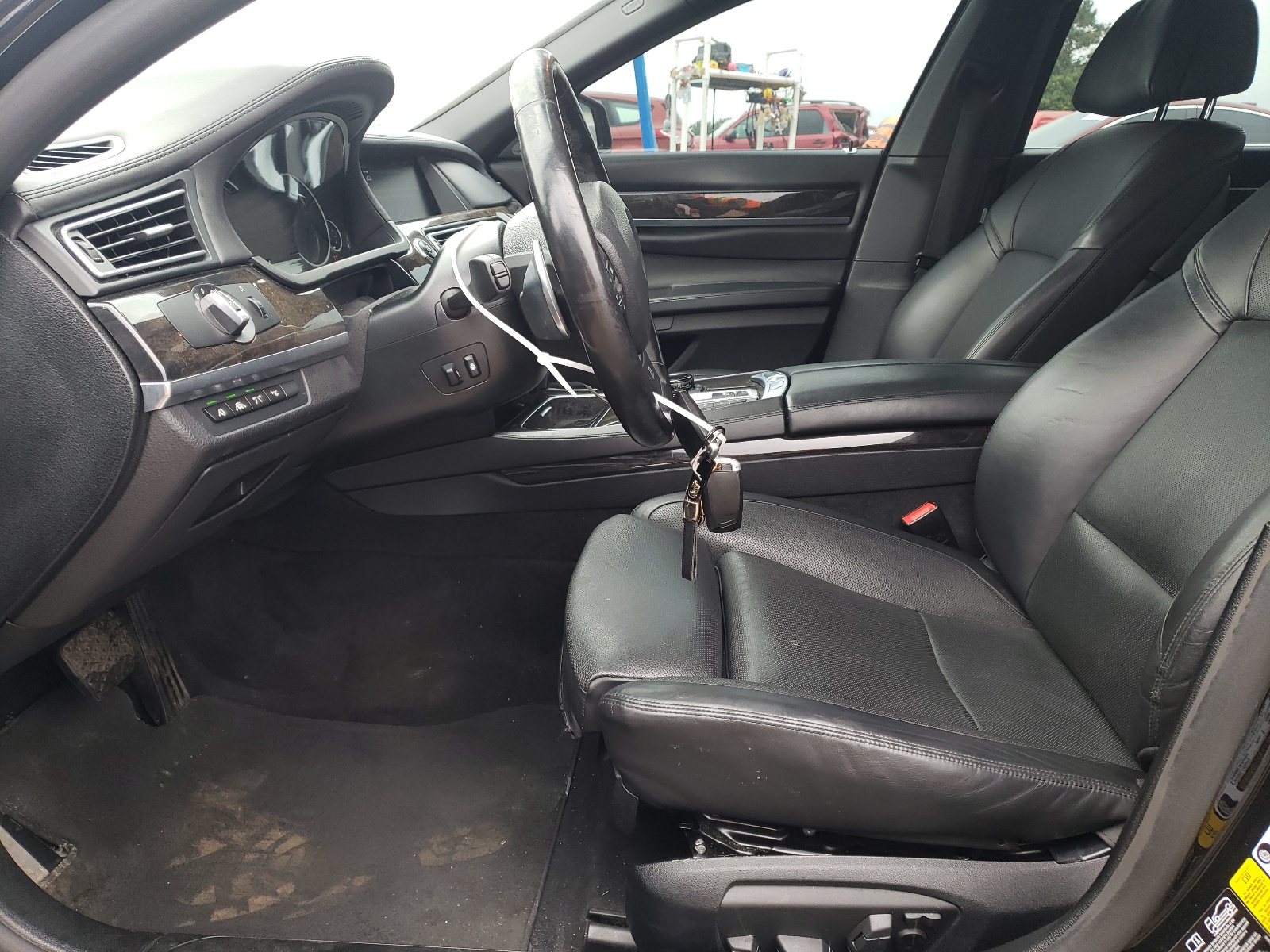 WBAYF8C54FD654005 2015 BMW 750 Lxi