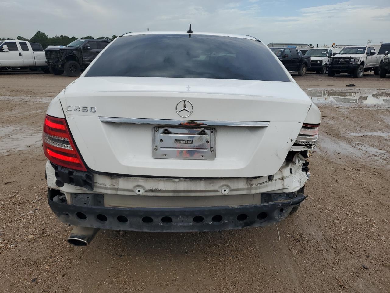 2013 Mercedes-Benz C 250 VIN: WDDGF4HB0DR246998 Lot: 61150524