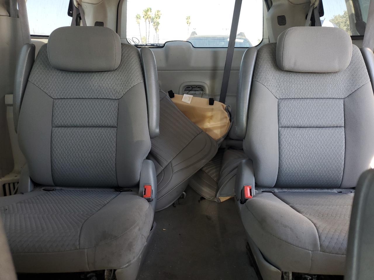 2010 Chrysler Town & Country Touring VIN: 2A4RR5D16AR270493 Lot: 65686004