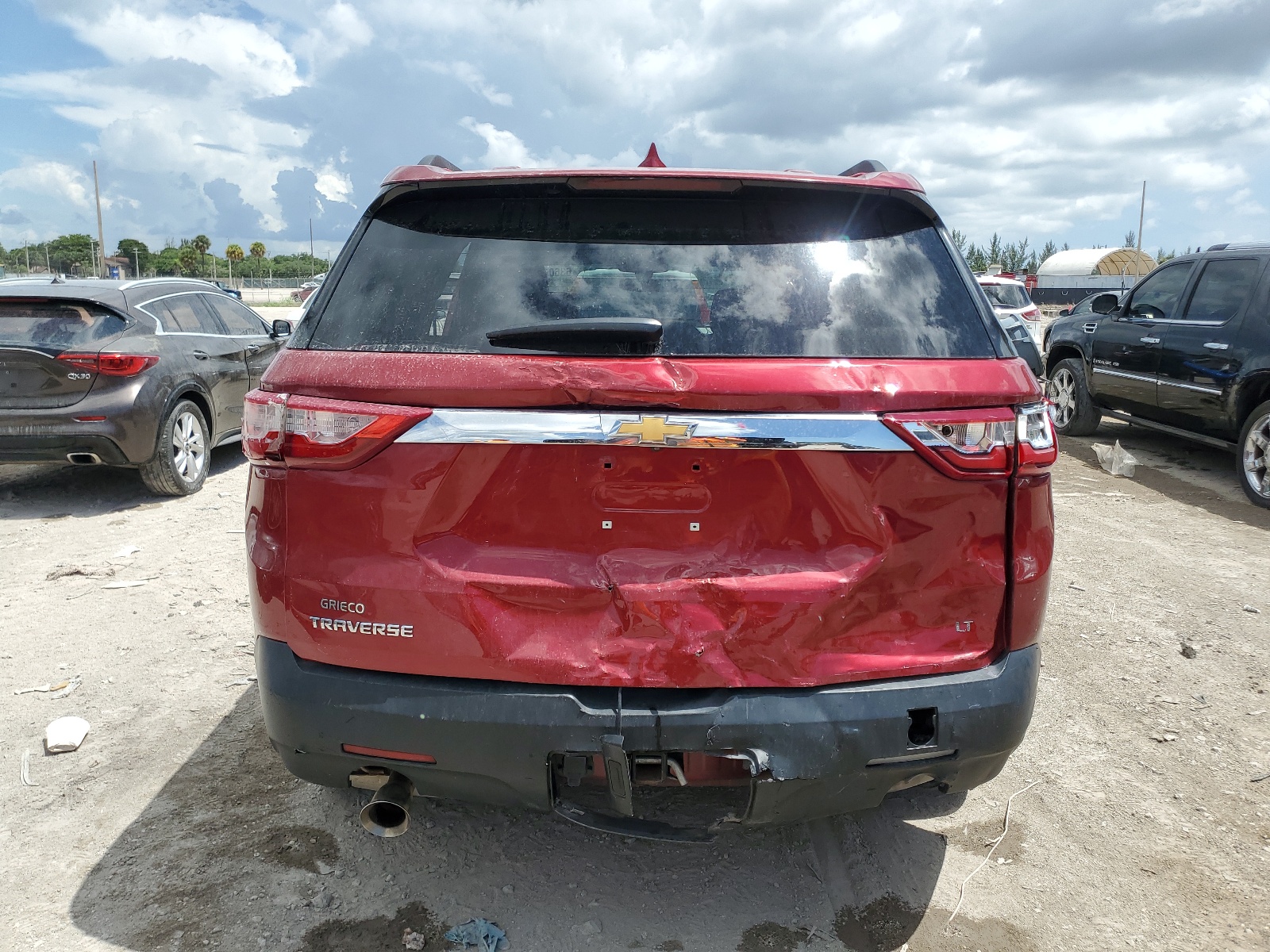 2019 Chevrolet Traverse Lt vin: 1GNERHKW6KJ147195