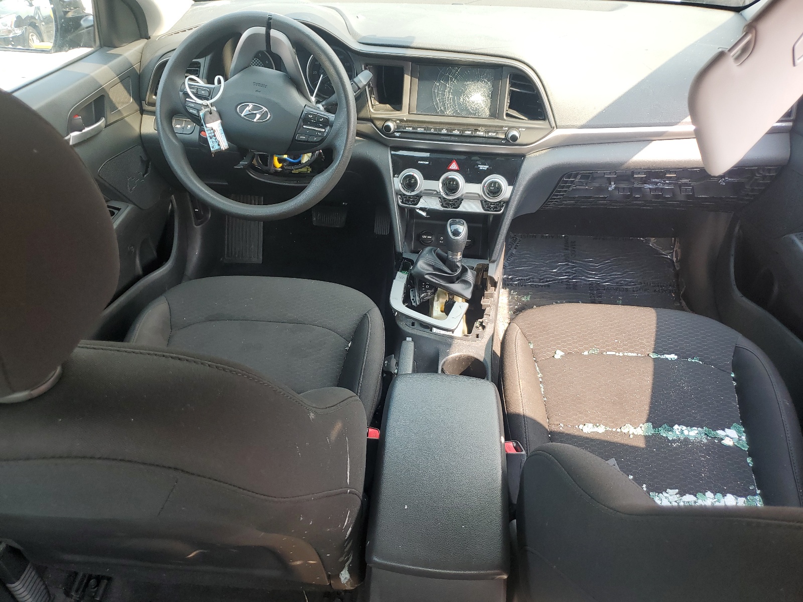 5NPD84LF6KH422295 2019 Hyundai Elantra Sel