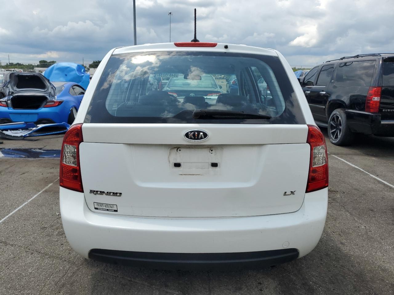 2009 Kia Rondo Base VIN: KNAFG528297222238 Lot: 64015234