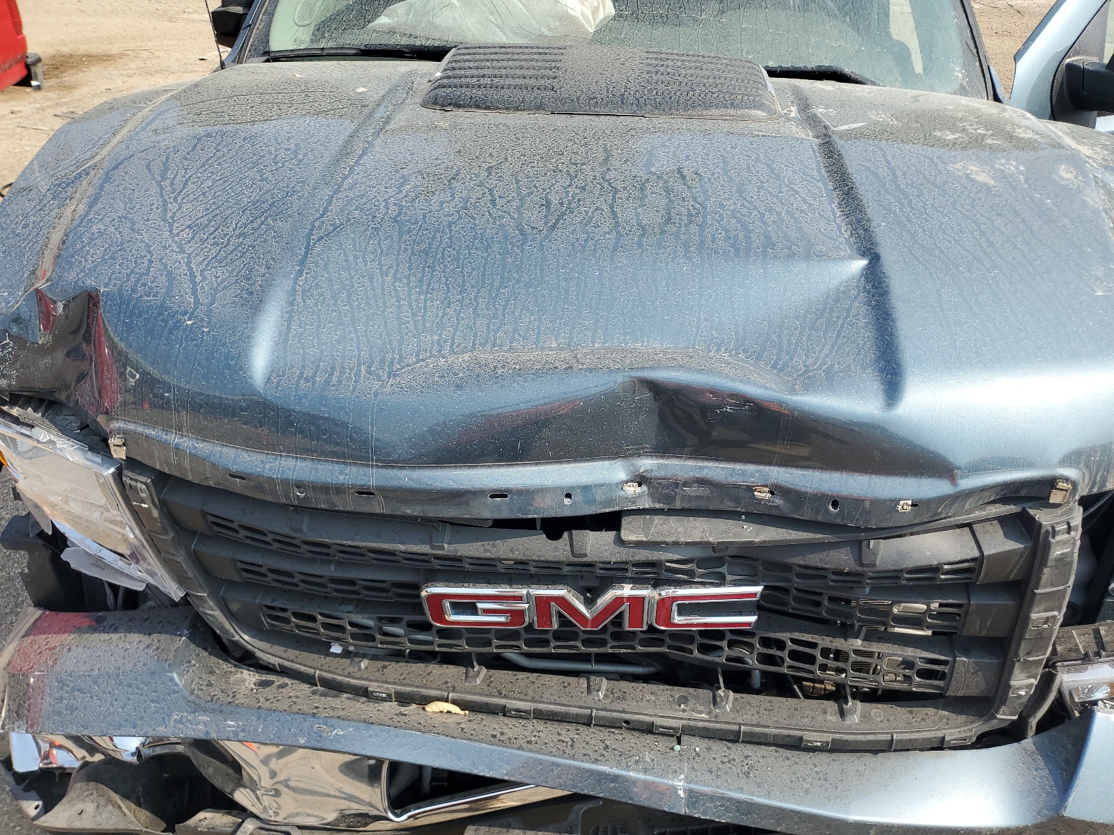 1GT220C83BZ274392 2011 GMC Sierra K2500 Sle