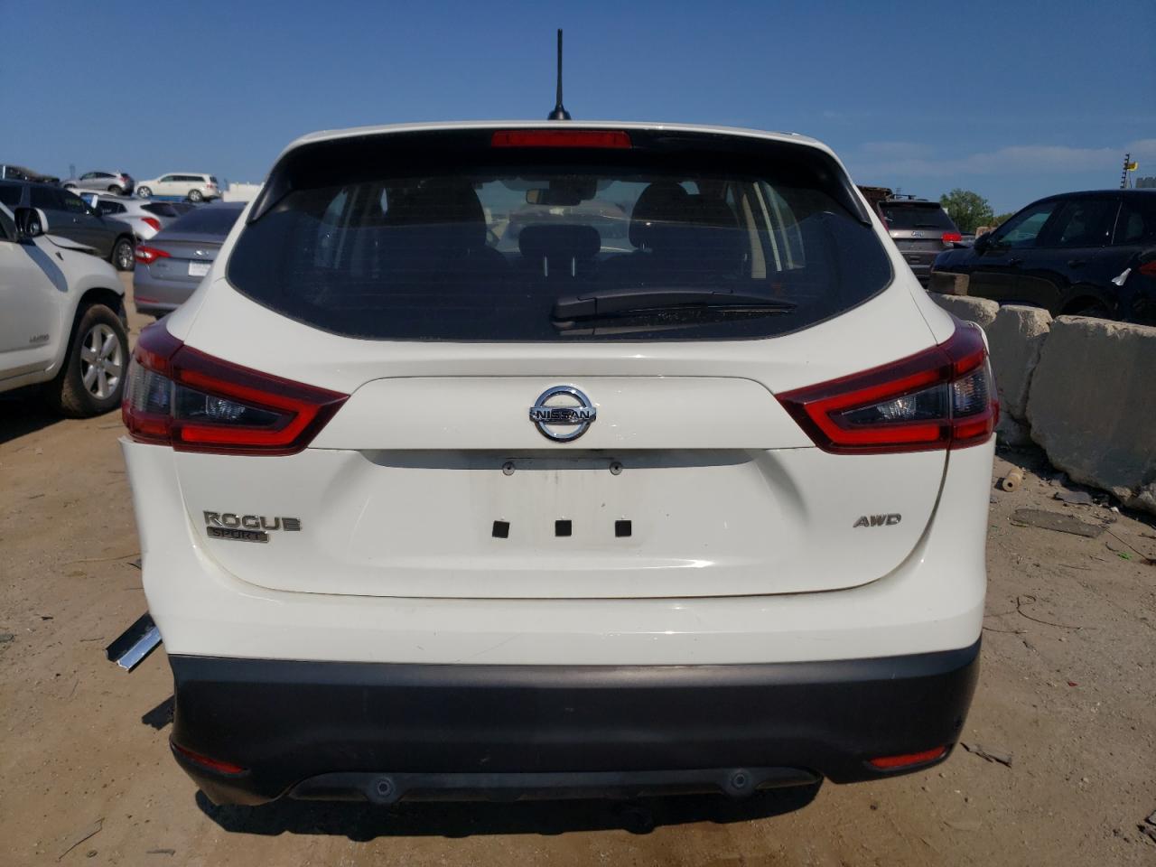 2022 Nissan Rogue Sport S VIN: JN1BJ1AW3NW473641 Lot: 65416994