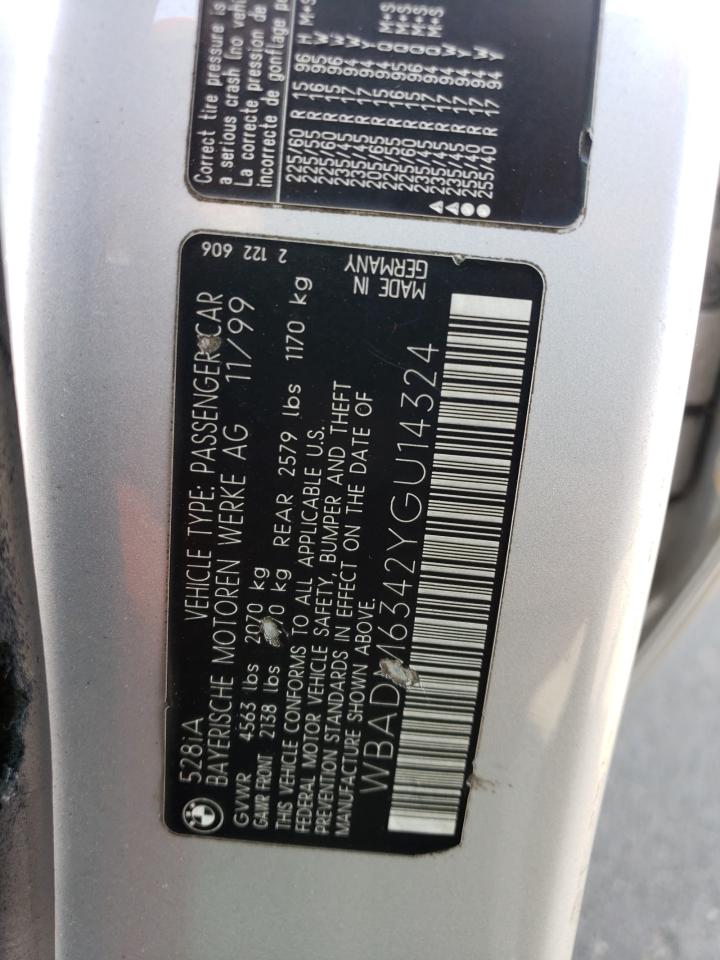 2000 BMW 528 I Automatic VIN: WBADM6342YGU14324 Lot: 64911314