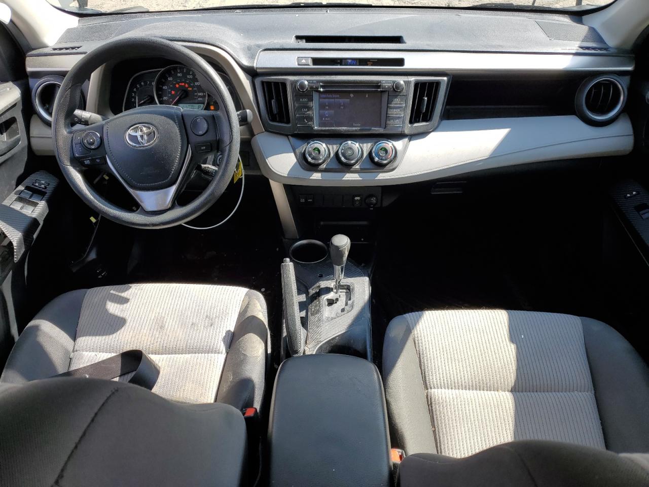 2015 Toyota Rav4 Le VIN: JTMBFREV0FD113920 Lot: 64281534