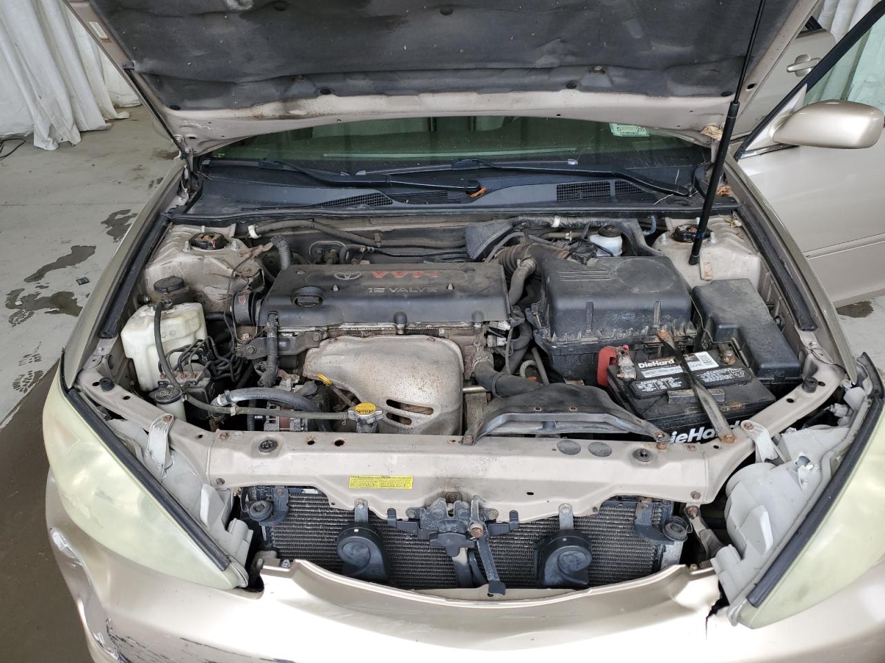 2004 Toyota Camry Le VIN: 4T1BE32KX4U802334 Lot: 64961234