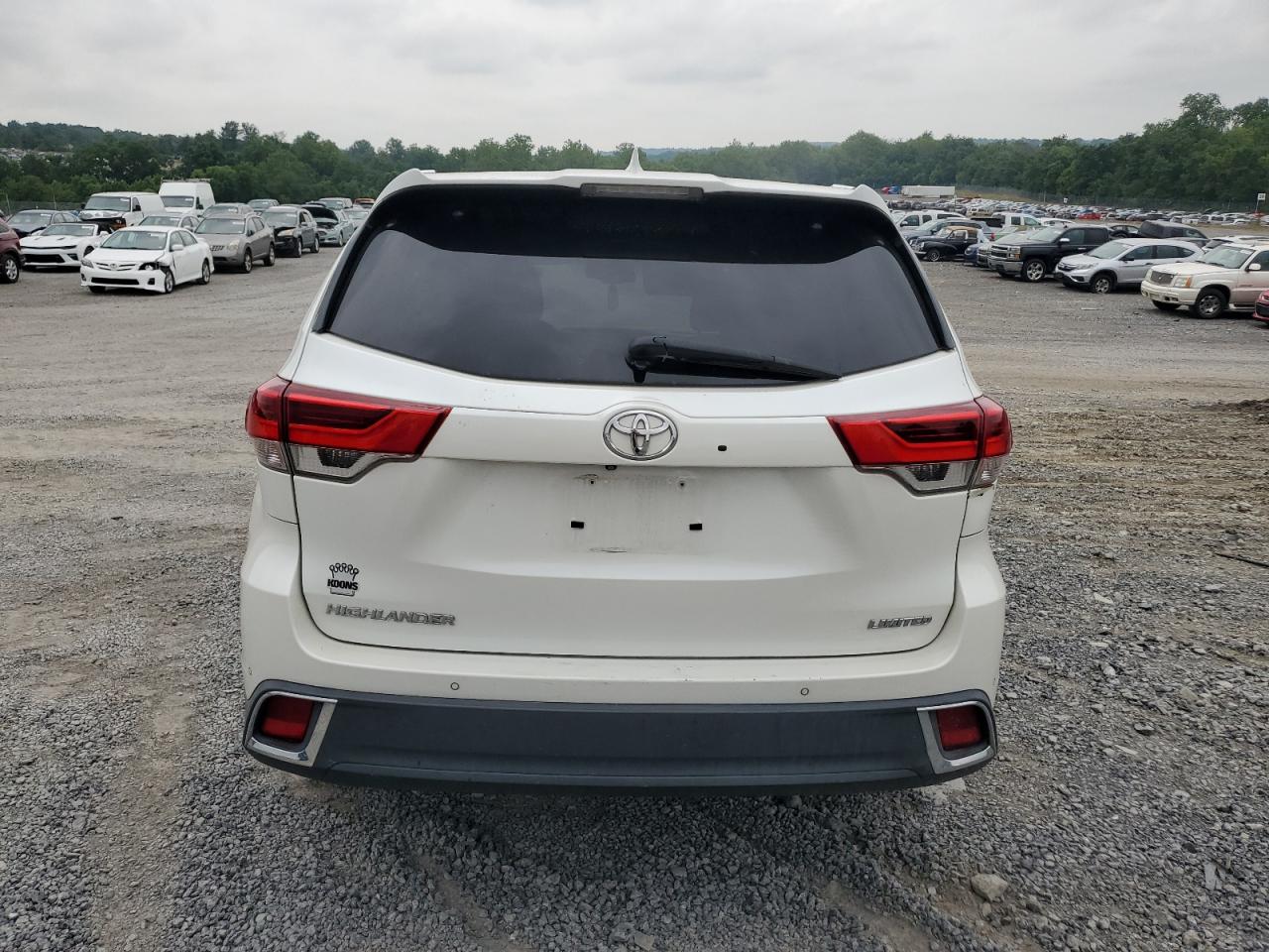 2017 Toyota Highlander Limited VIN: 5TDYZRFH1HS211730 Lot: 63890714
