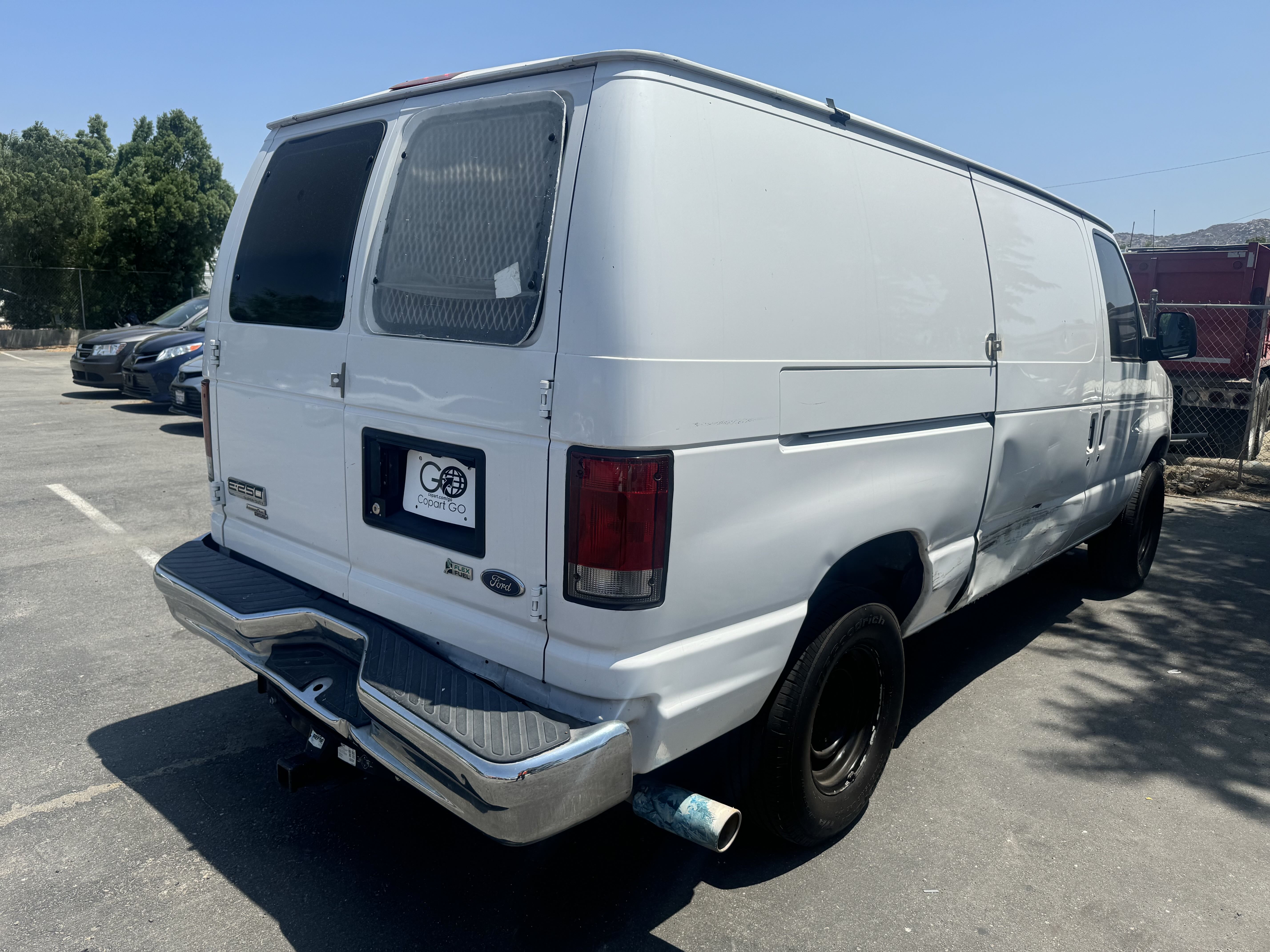 2013 Ford Econoline E250 Van vin: 1FTNE2EW0DDA61105