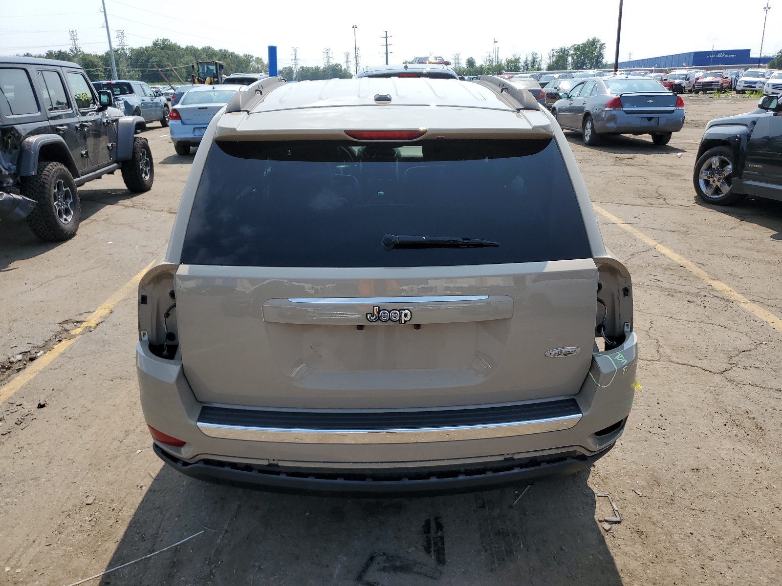 1C4NJCEA5GD790629 2016 Jeep Compass Latitude