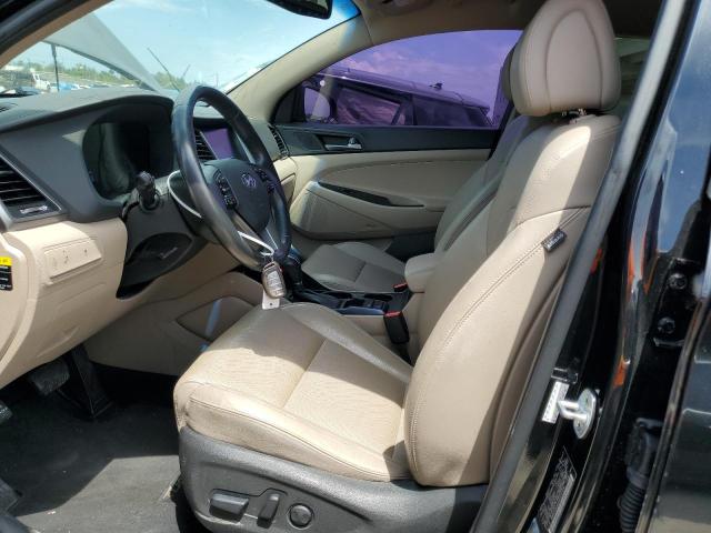 HYUNDAI TUCSON 2017 Czarny