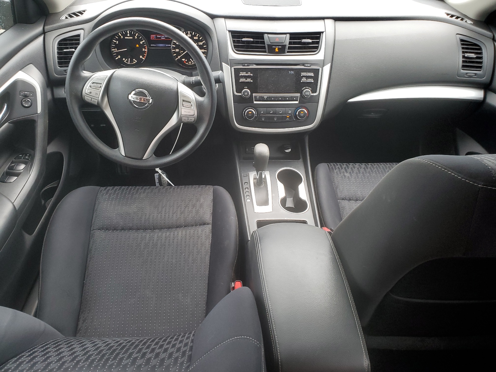 2017 Nissan Altima 2.5 vin: 1N4AL3AP5HC151313