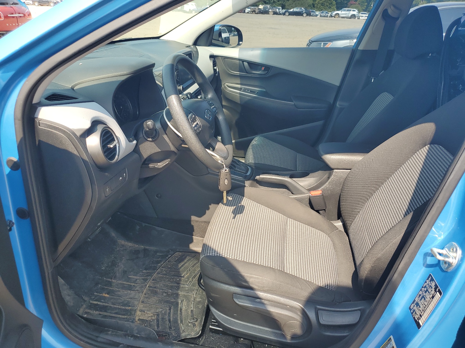 KM8K12AA6KU242002 2019 Hyundai Kona Se