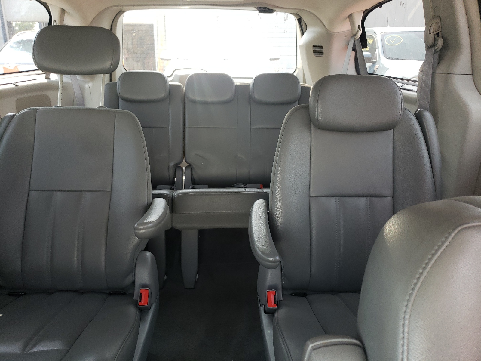 2A4RR5D14AR129387 2010 Chrysler Town & Country Touring