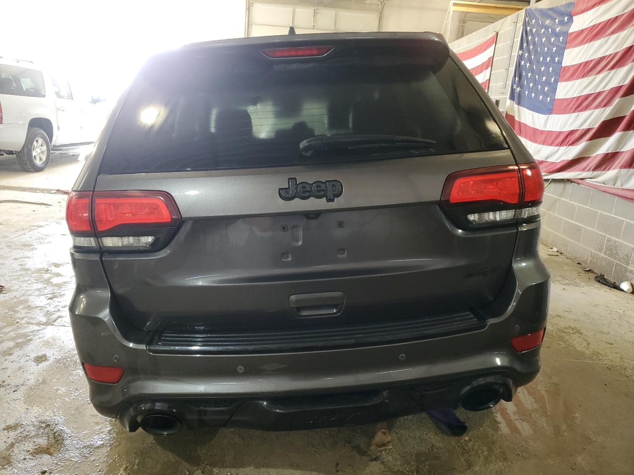 2018 Jeep Grand Cherokee Srt-8 VIN: 1C4RJFDJ7JC403094 Lot: 62285094