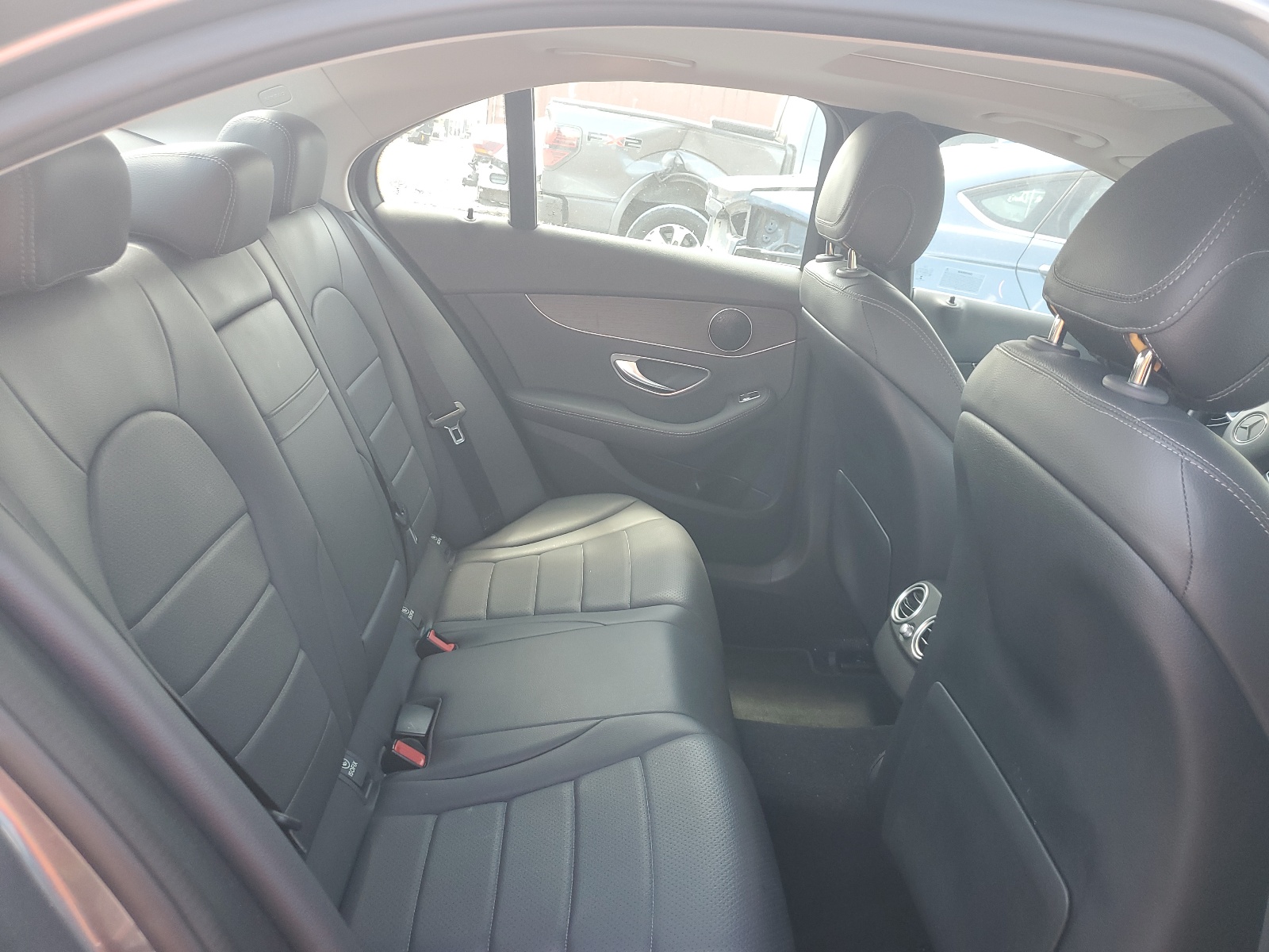 55SWF8DB4KU307340 2019 Mercedes-Benz C 300