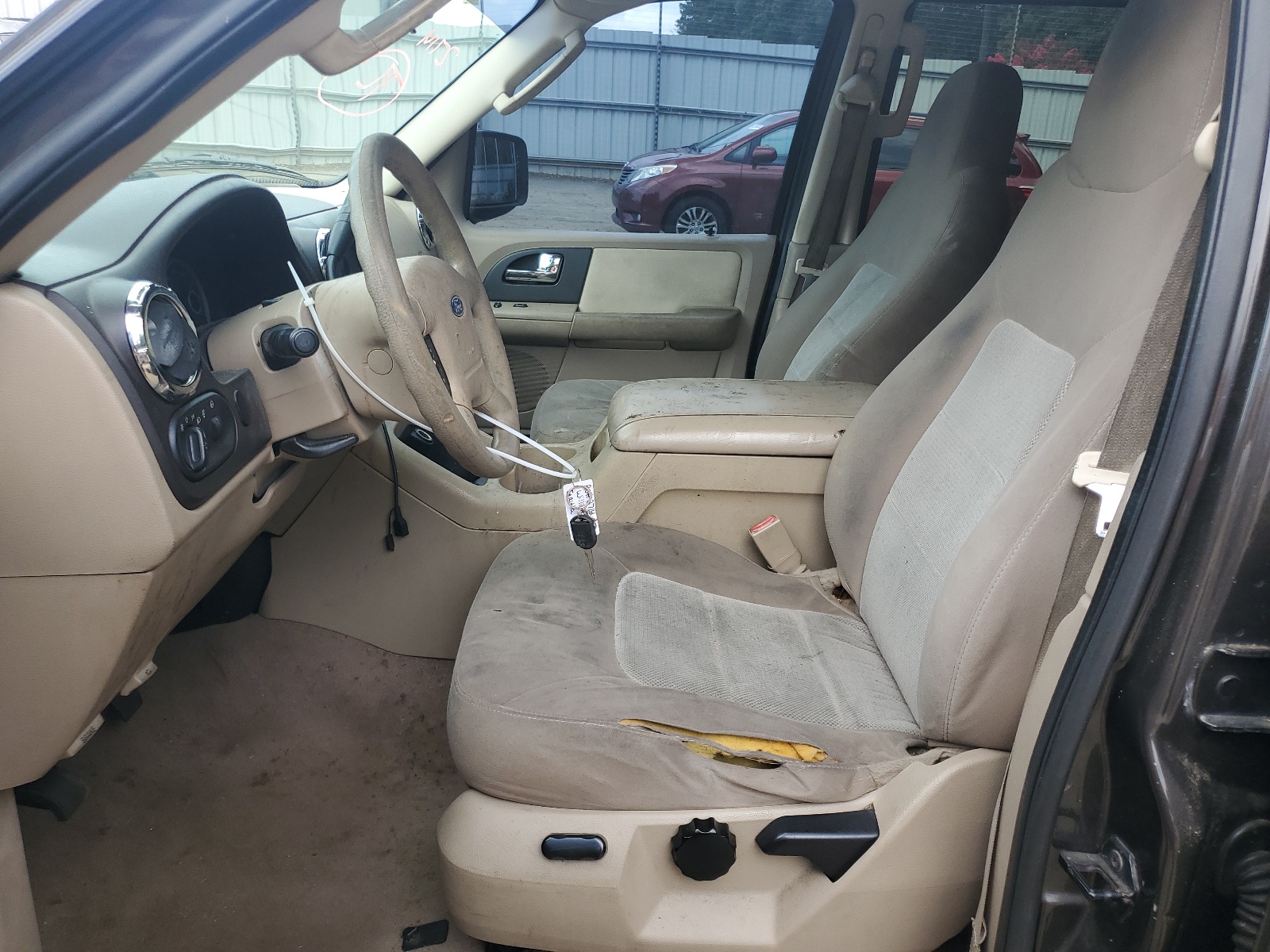 1FMPU15565LA14791 2005 Ford Expedition Xlt