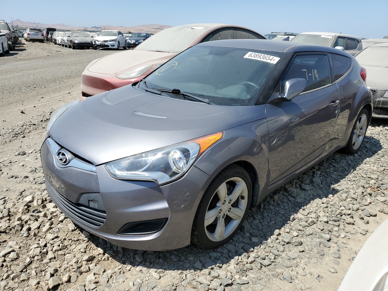 2012 Hyundai Veloster vin: KMHTC6AD4CU066570