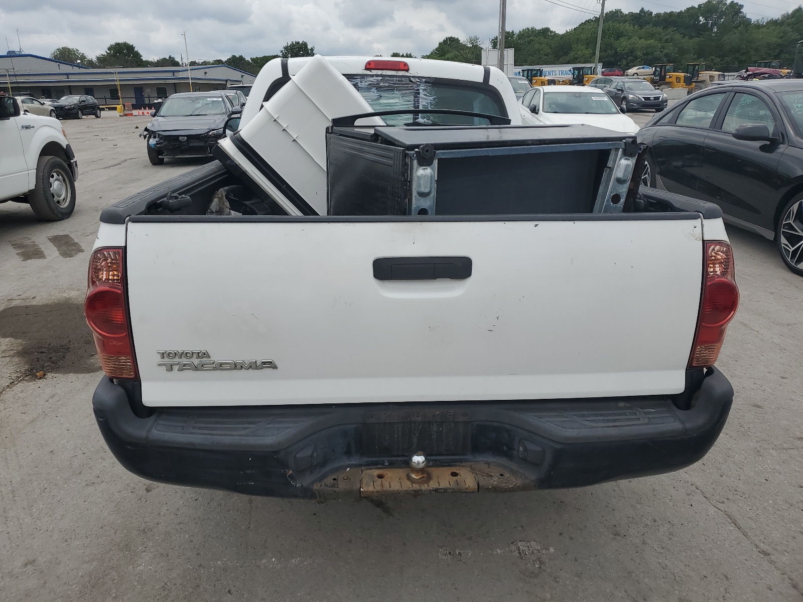 5TFNX4CN8EX039255 2014 Toyota Tacoma