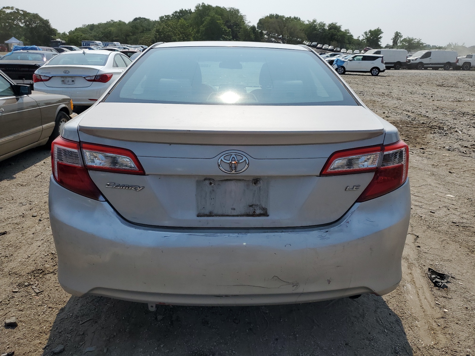 2013 Toyota Camry L vin: 4T4BF1FK1DR318926