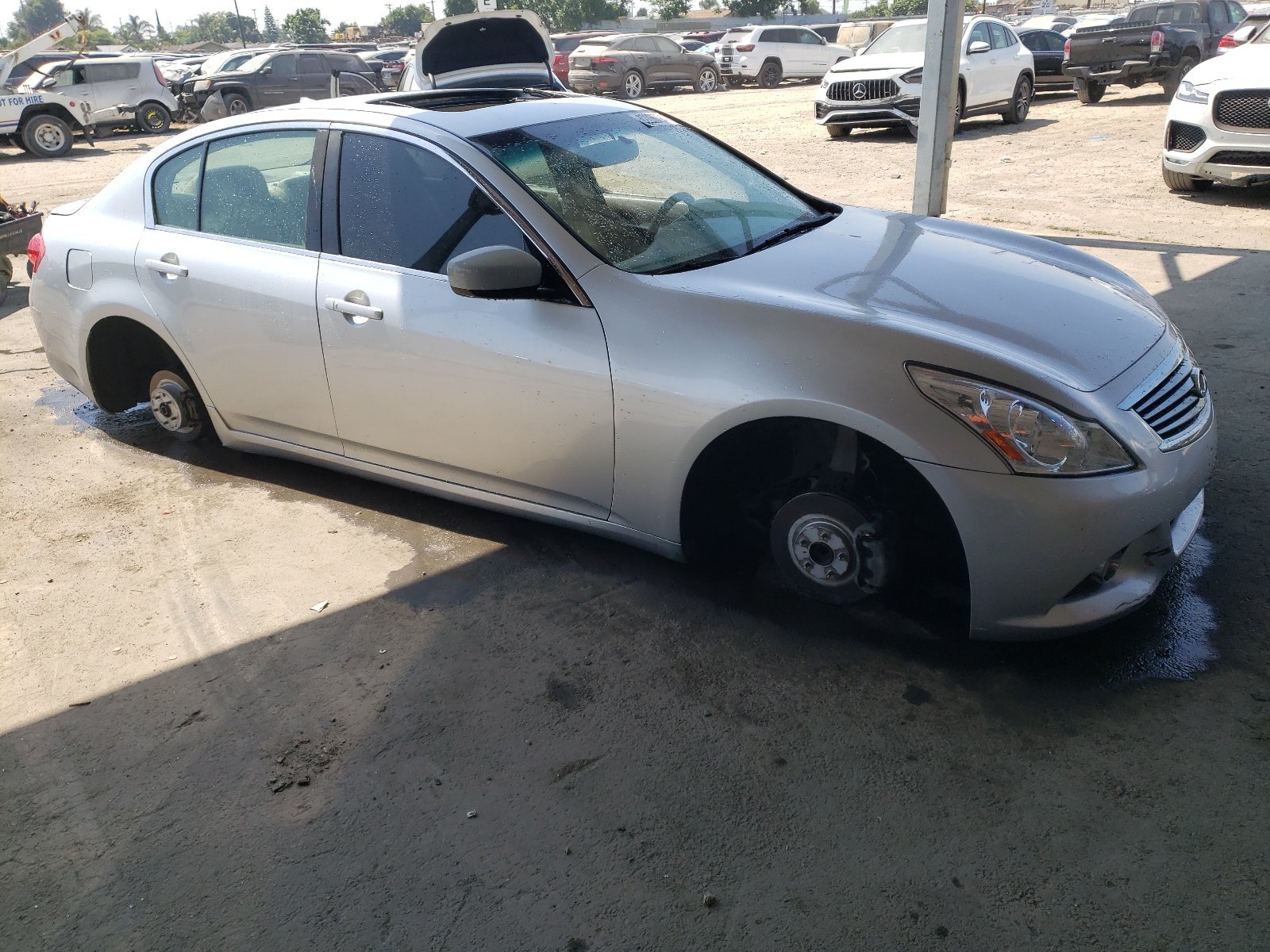 JN1CV6AP5AM404311 2010 Infiniti G37 Base