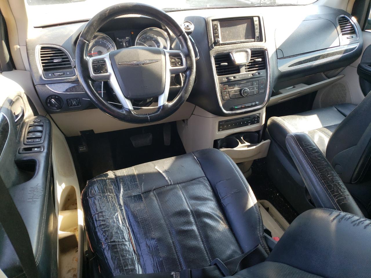 2012 Chrysler Town & Country Touring L VIN: 2C4RC1CG4CR133481 Lot: 62990174