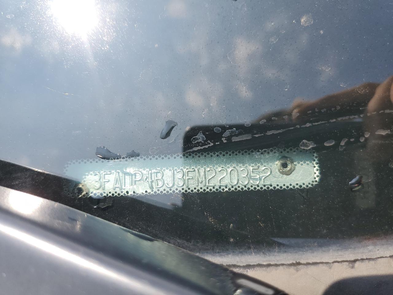 2015 Ford Fiesta Se VIN: 3FADP4BJ3FM220352 Lot: 62761494