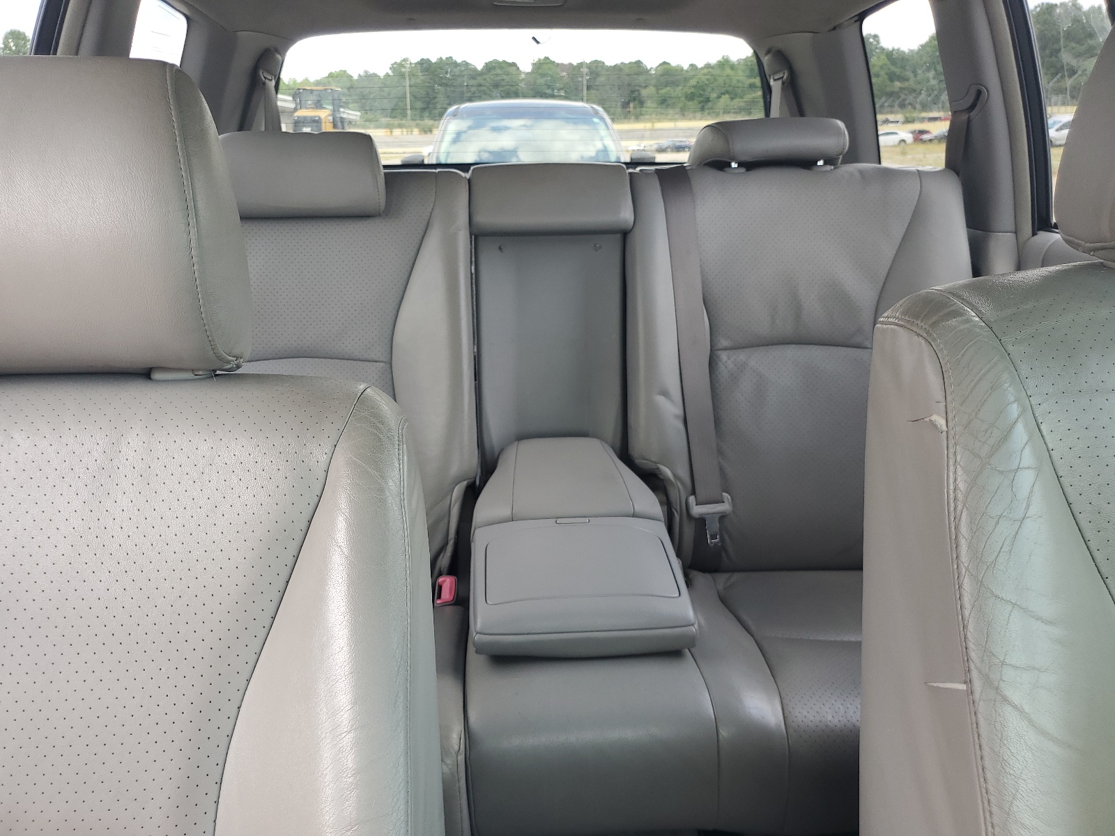 JTEEP21AX60182282 2006 Toyota Highlander Limited