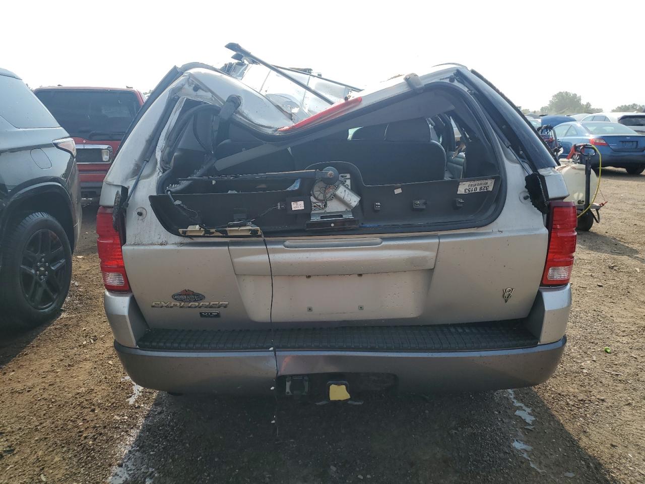 2004 Ford Explorer Xlt VIN: 1FMZU73W04ZA49524 Lot: 64047474