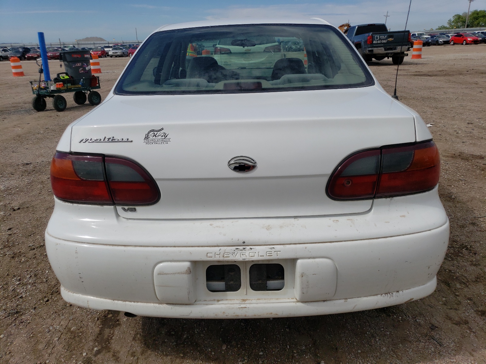 1G1ND52J82M620371 2002 Chevrolet Malibu